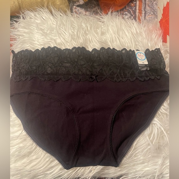 Flirtitude Black Lace Hipster - Picture 1 of 3